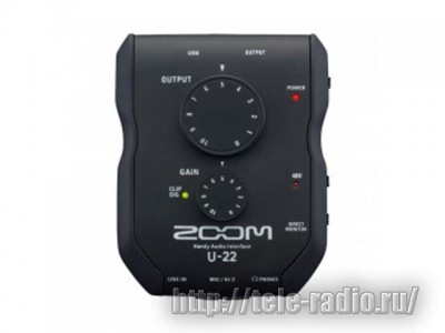 Zoom U-22 аудиоинтерфейс