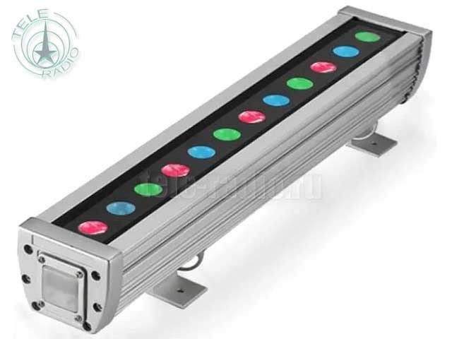 Светодиодная панель ROSS Archi bar 123 RGB со степенью защиты IP65.